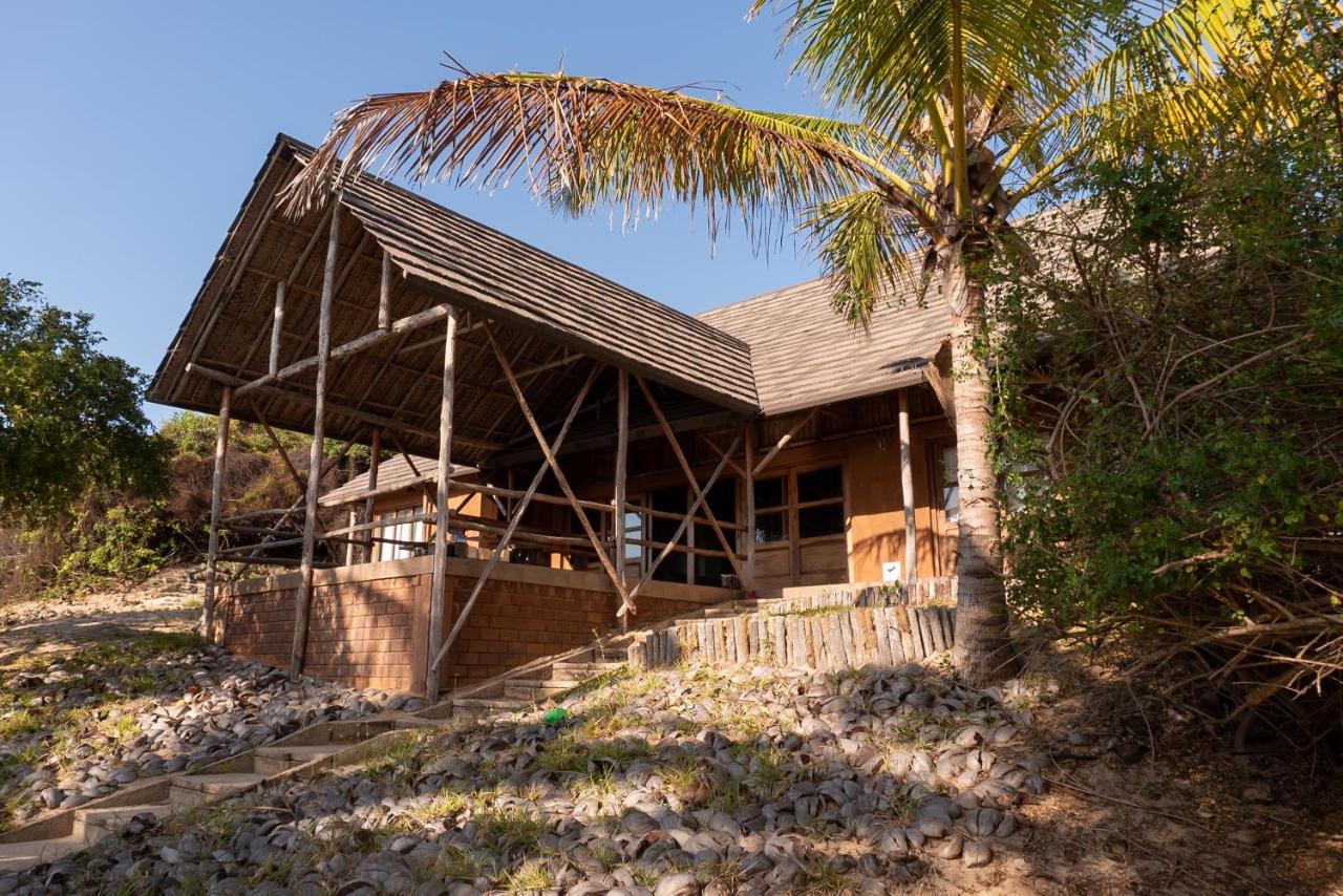 Morrumbene Beach Resort Экстерьер фото
